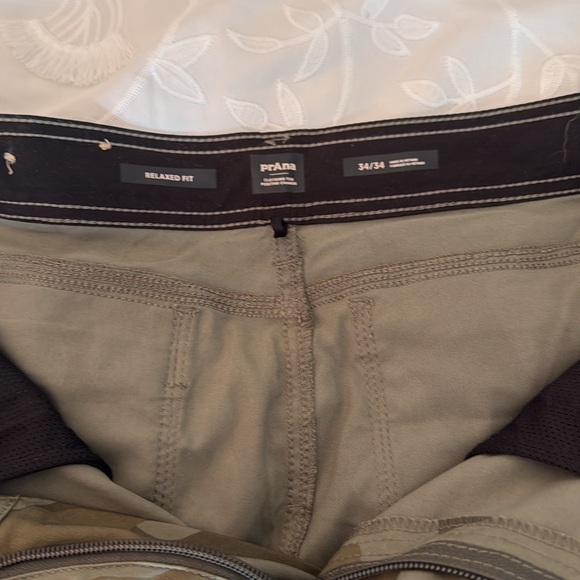 Almost new PrAna men’s pant size 34/34 - Picture 5 of 6
